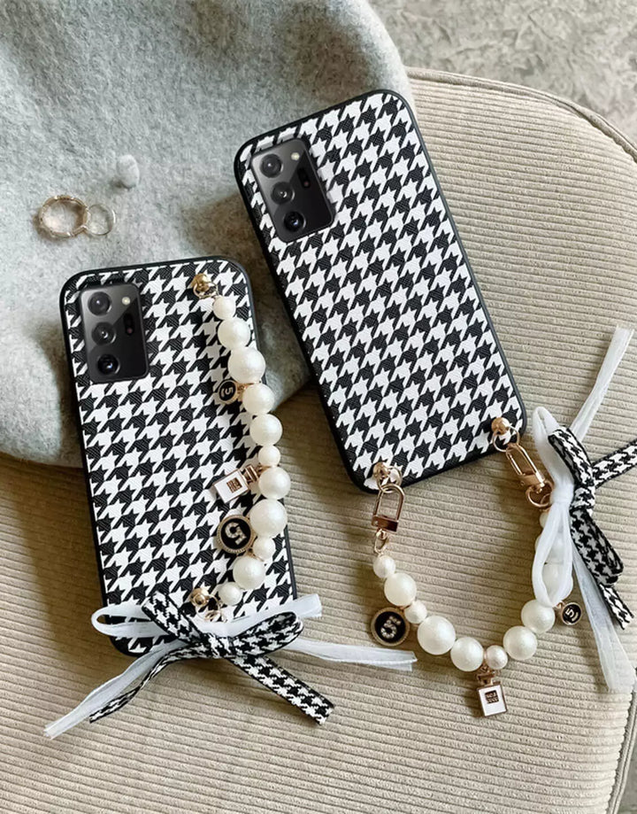 Aesthetic Luxury Cute Phone Case With Pearl Bracelet for Samsung Galaxy S23 Ultra S22 Plus S21 S20 FE S10 S9 Note 20 10