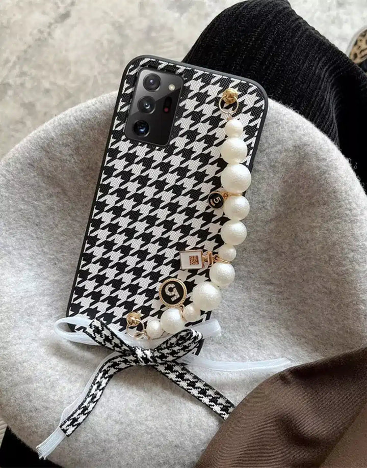 Aesthetic Luxury Cute Phone Case With Pearl Bracelet for Samsung Galaxy S23 Ultra S22 Plus S21 S20 FE S10 S9 Note 20 10