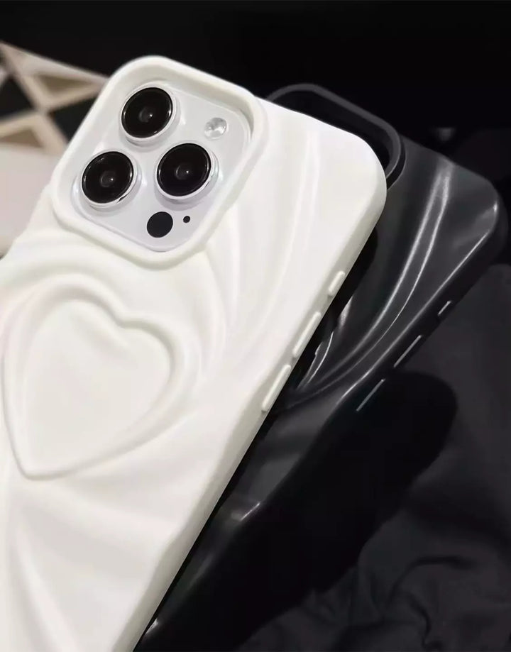 Matte 3D Wrinkled Heart iPhone Case - URBANLUSA